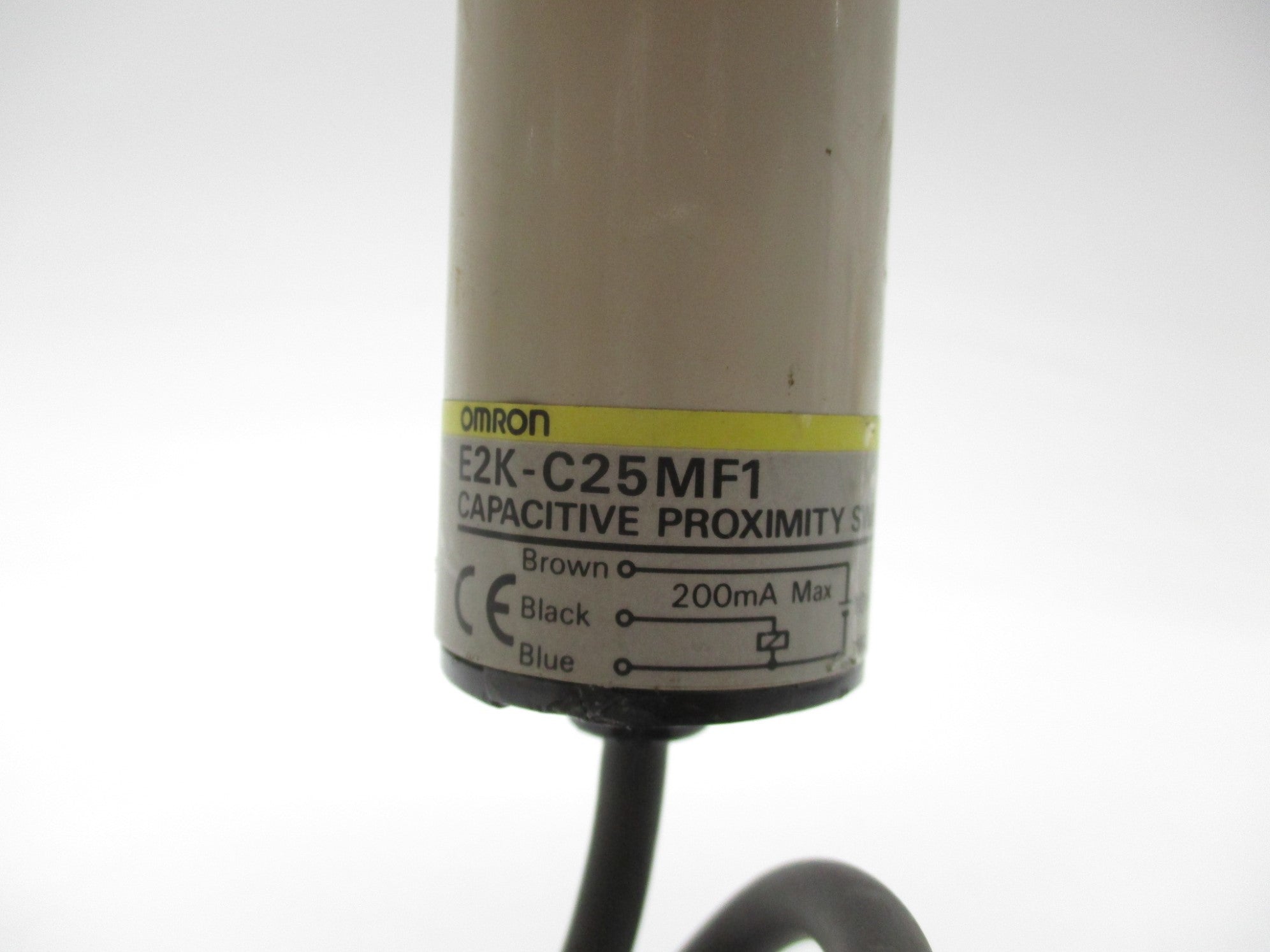 OMRON E2K-C25MF1 UNMP