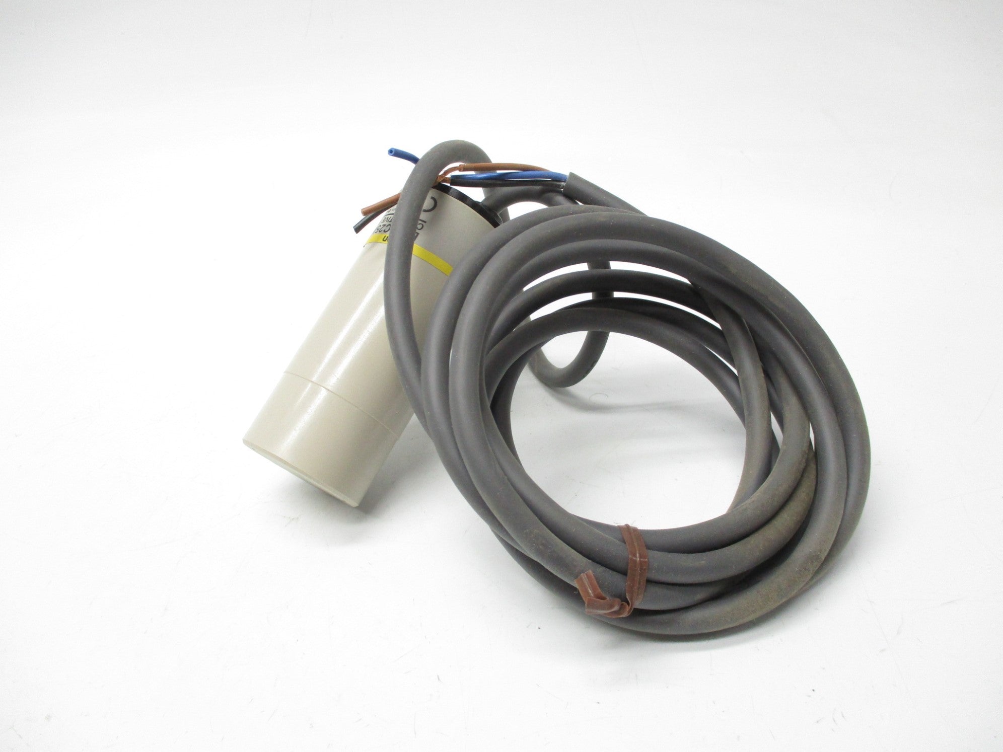 OMRON E2K-C25MF1 NSMP