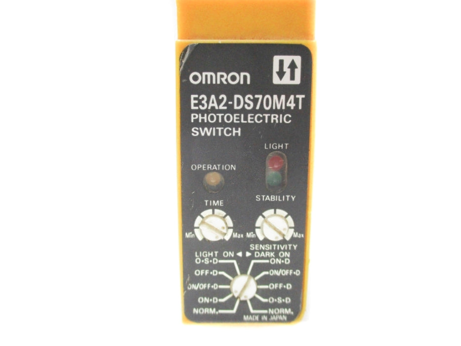 OMRON E3A2-DS70M4T NSNP