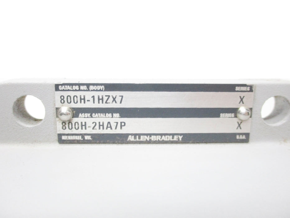 ALLEN BRADLEY 800H-2HA7P SER. X NSNP