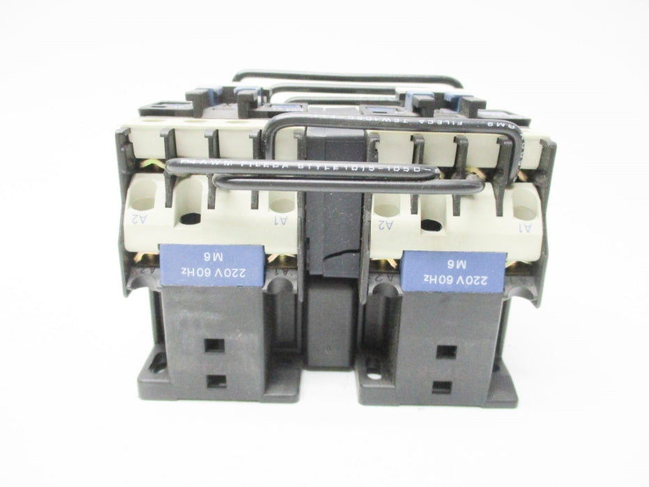 TELEMECANIQUE LC2D0901M6 220V NSNP