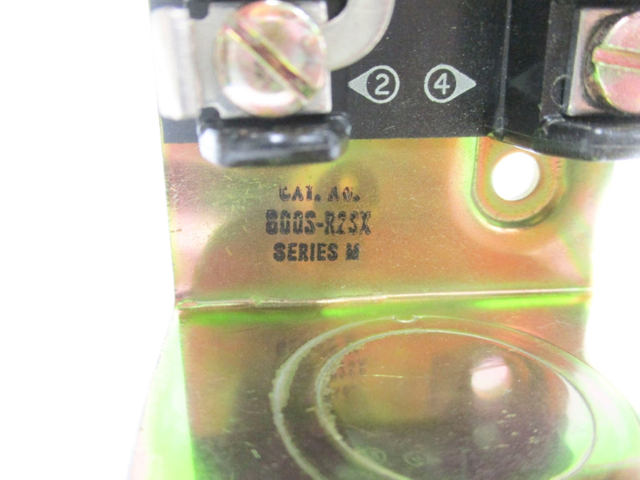 INDUSTRIAL SPARE PART 800S-R2SX SER. M (AS PICTURED) NSNP