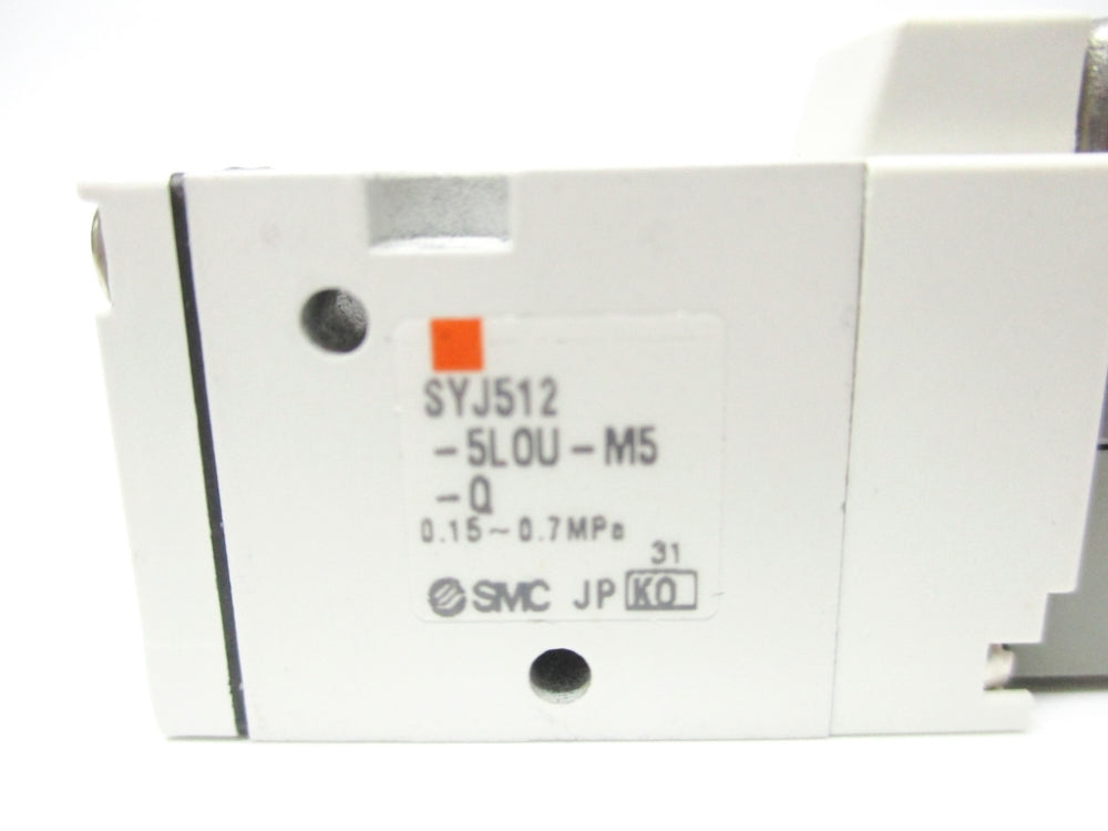 SMC SYJ512-5LOU-M5-Q 24VDC NSNP