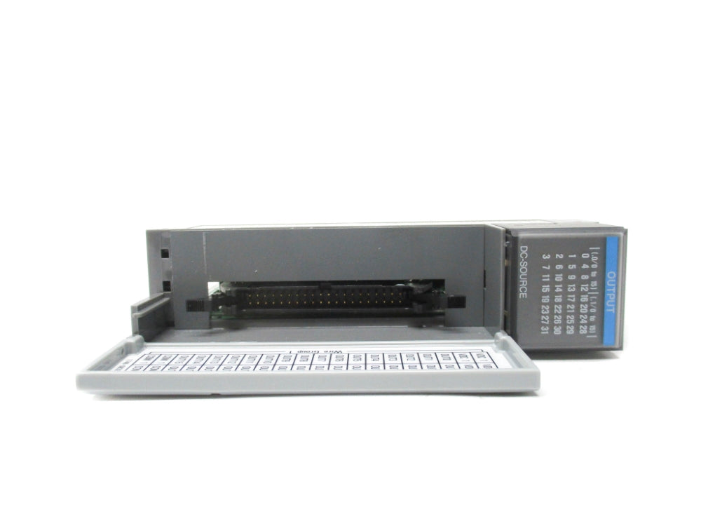 ALLEN BRADLEY 1746-OB32 SER. C NSNP