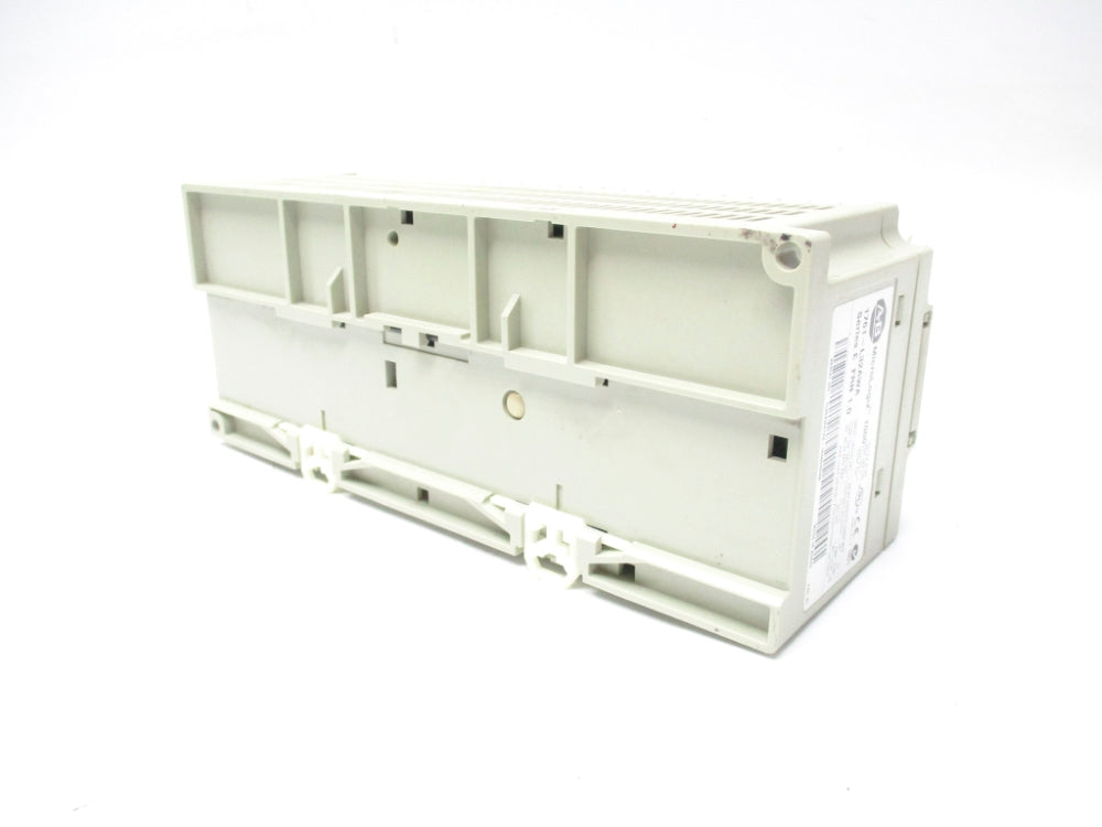 ALLEN BRADLEY 1761-L32AWA SER. E F/W 1.0 UNMP