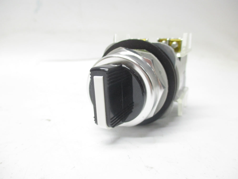 INDUSTRIAL SPARE PART 800T-J2KT1B SER. T (WH) NSMP