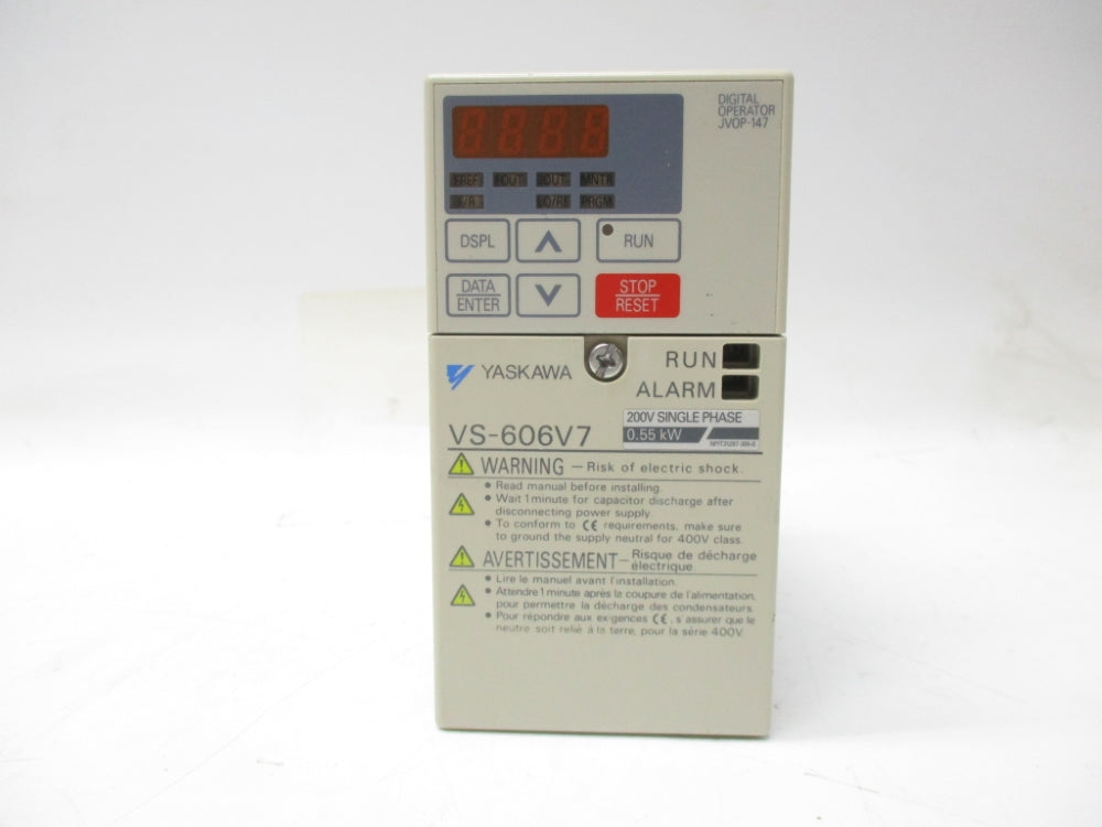 YASKAWA CIMR-V7CCB0P4 UNMP