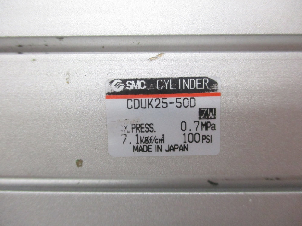 SMC CDUK25-50D 100PSI UNMP