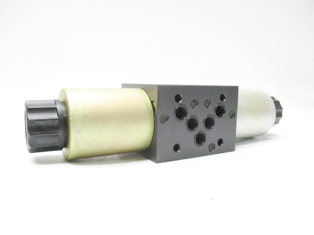 PARKER D3W2CNJP-30 5000PSI 24VDC NSMP