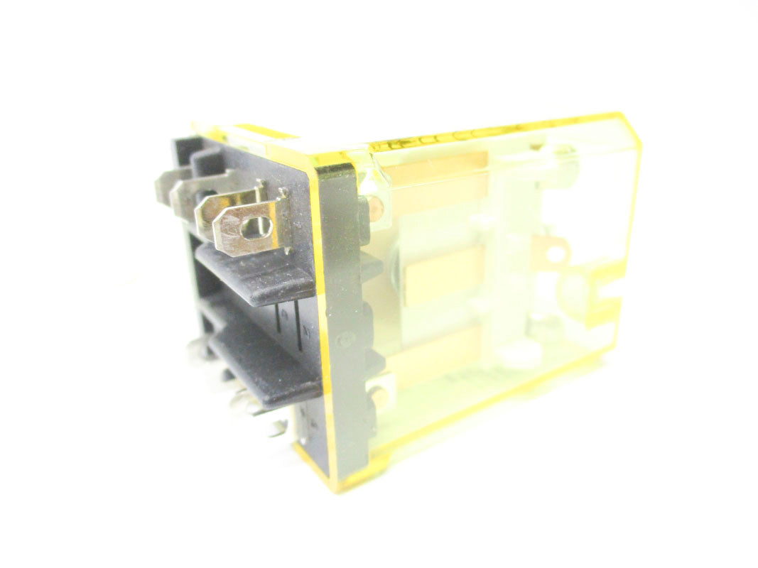 IDEC RR2BA-US 110VDC 10A UNMP