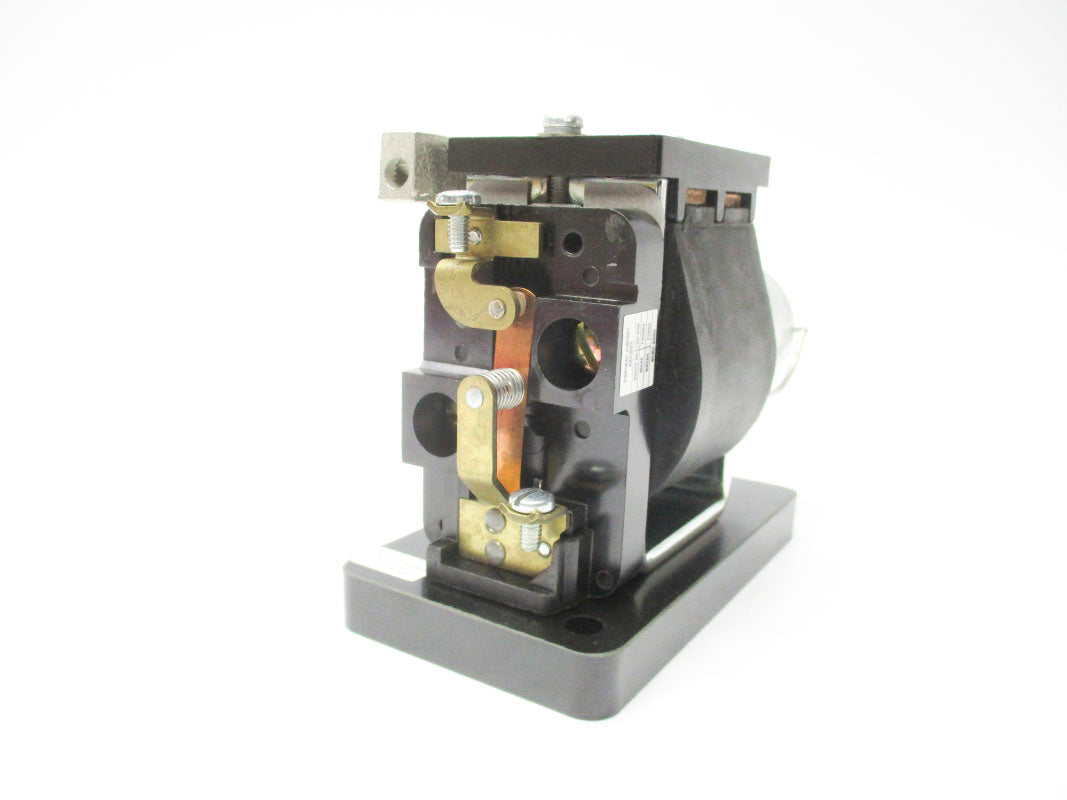 ALLEN BRADLEY 810-A04B SER. B 6A 600V (BR/WH) NSMP