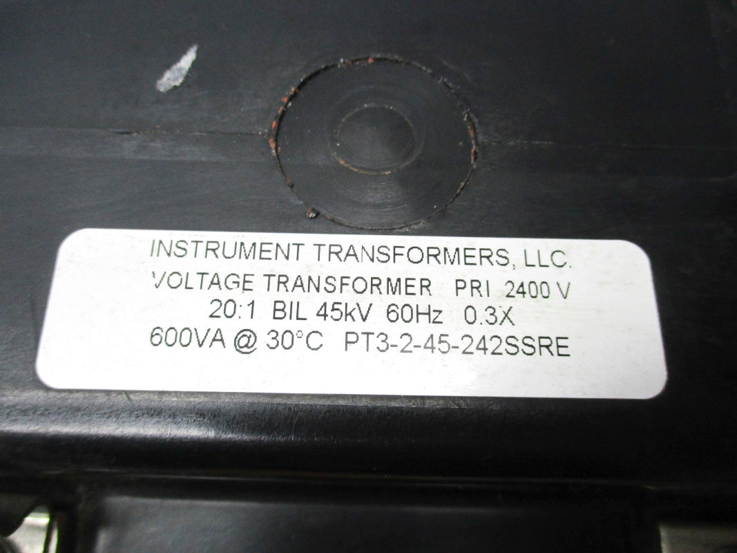 INSTRUMENT TRANSFORMERS PT3-2-45-242SSRE 45KV (AS PICTURED) NSNP