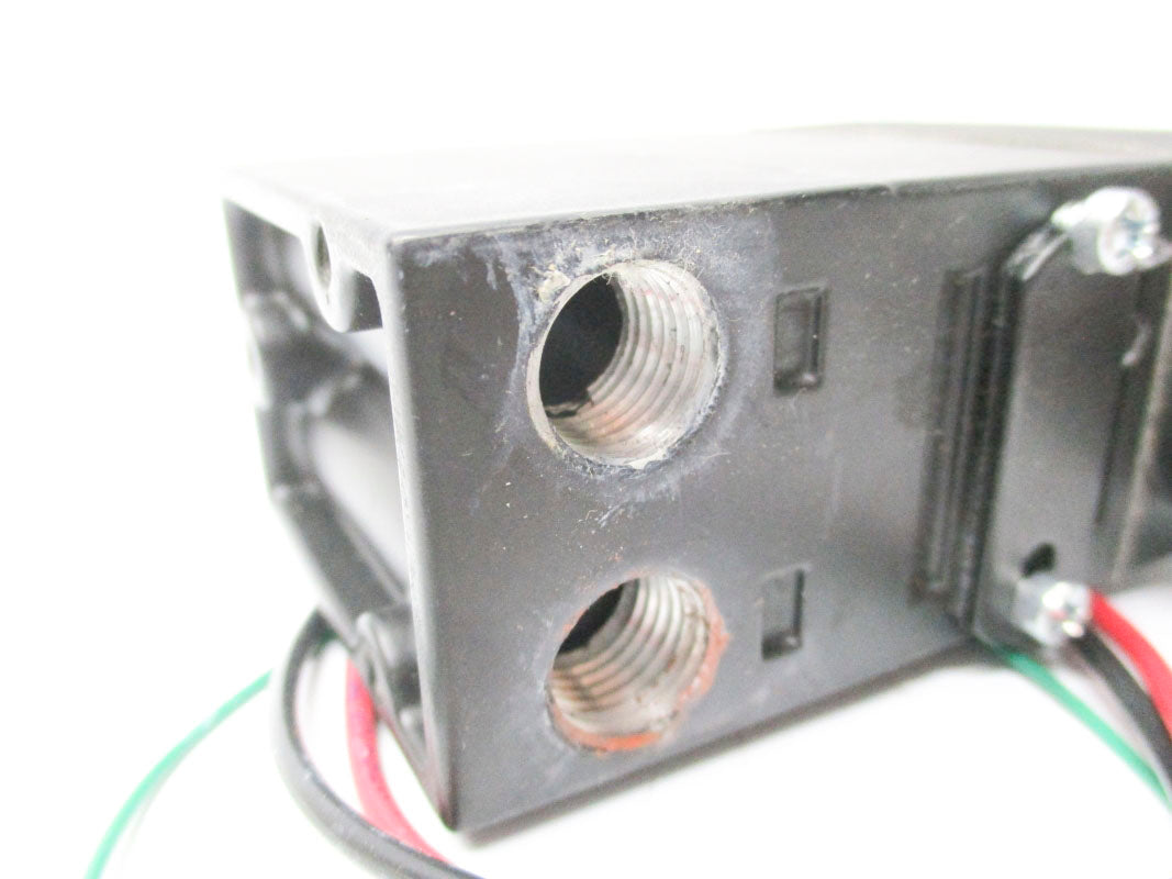 FAIRCHILD TA8001-011000 3-15PSI UNMP