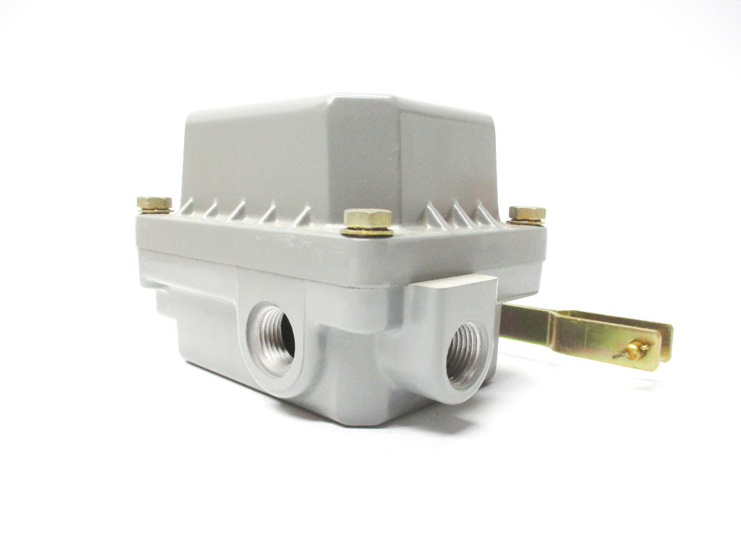 SQUARE D 9035DR-30 SER. A 600V NSMP