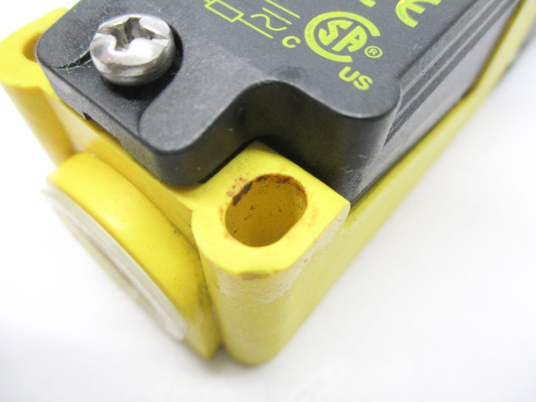 TURCK NI35-CP40-FZ3X2 20-250VAC UNMP