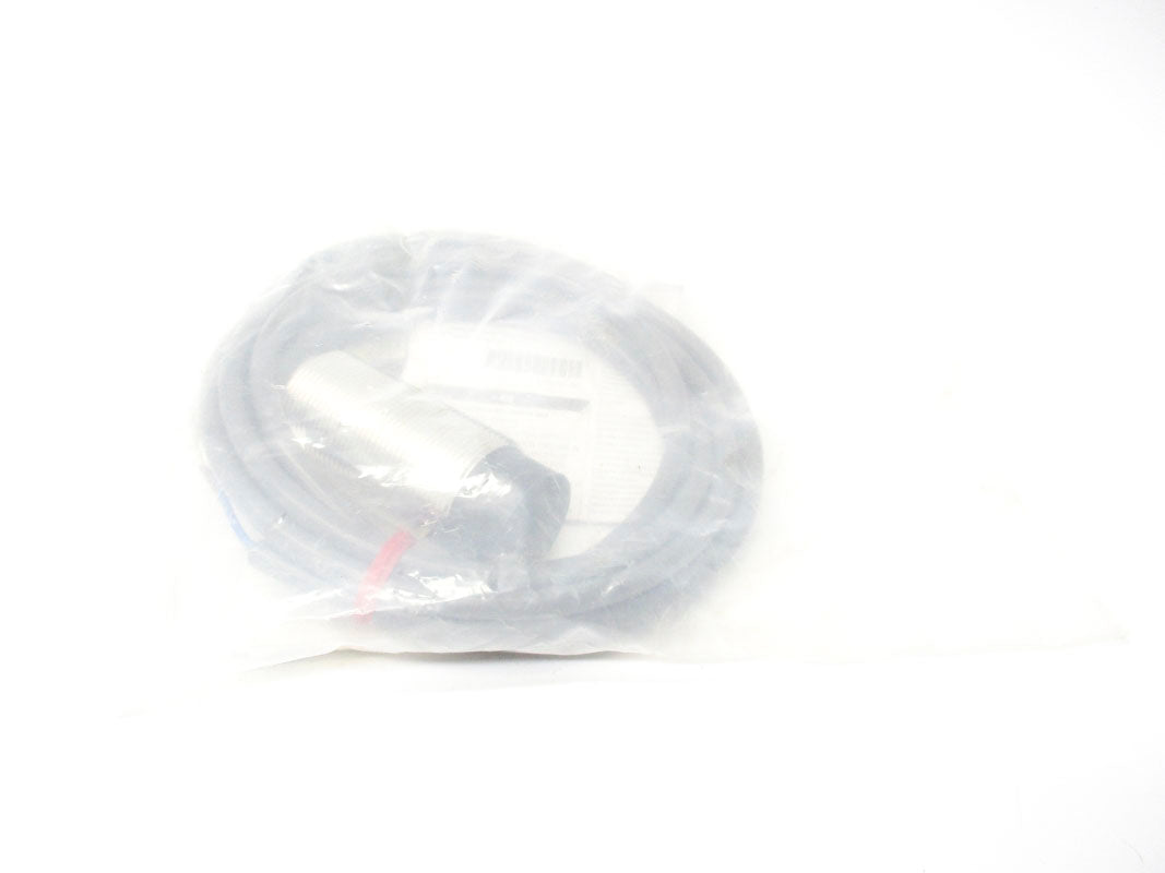 OMRON E2E2-X18MY1-US 24-240VAC 2M NSMP