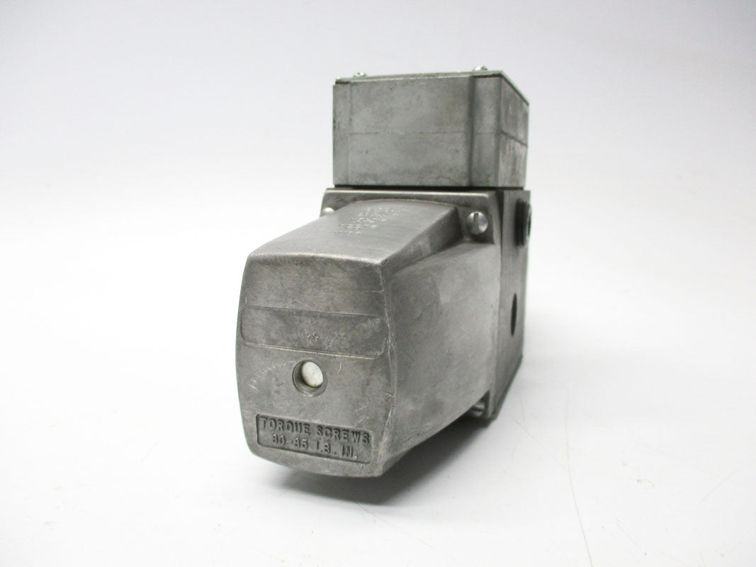 VICKERS DG4S4W017C50 430714 115V .61A NSNP