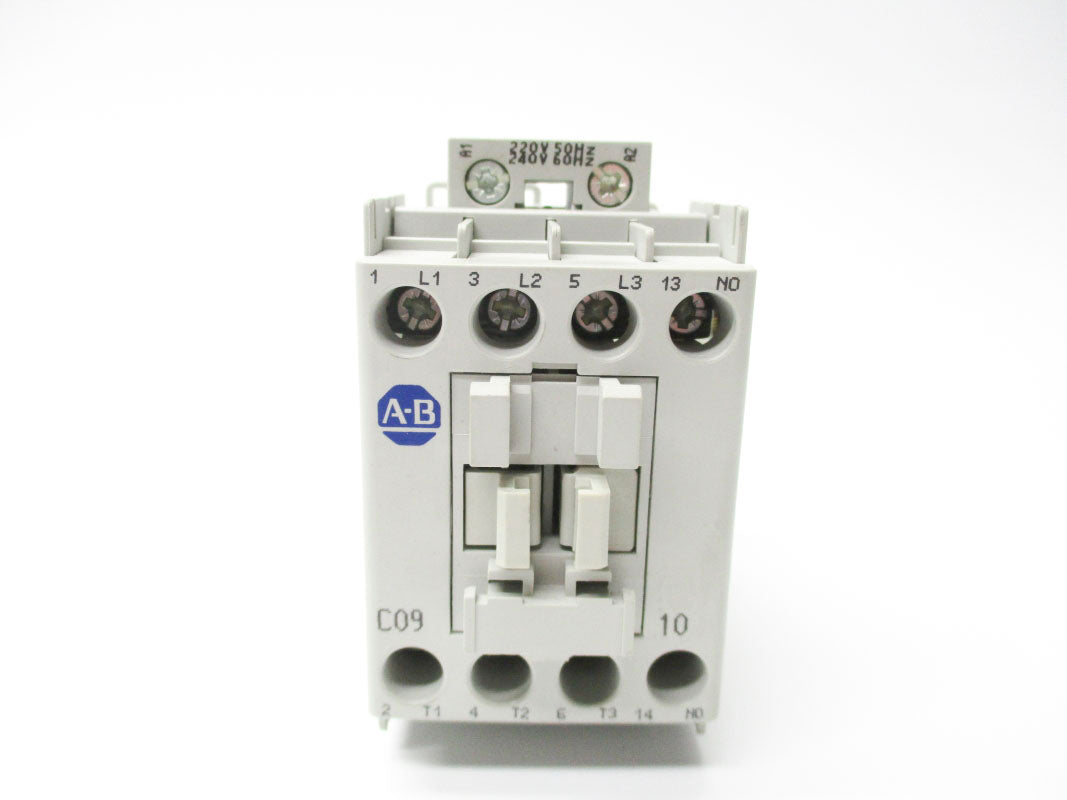 ALLEN BRADLEY 100-C09A10 SER. A 220/240V 9A (BR/WH) NSMP