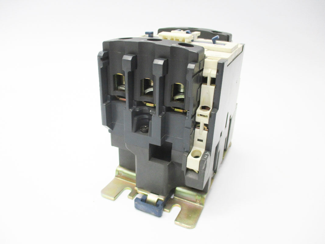 TELEMECANIQUE LC1D40B7 24V (AS PICTURED) NSNP