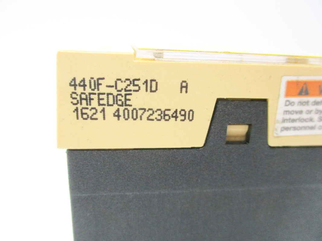 ALLEN BRADLEY 440F-C251D SER. A 110/230VAC UNMP