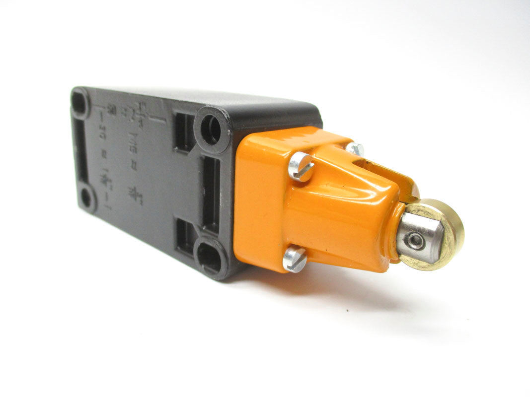 SIEMENS 3SE3120-1D 600V 10A NSMP