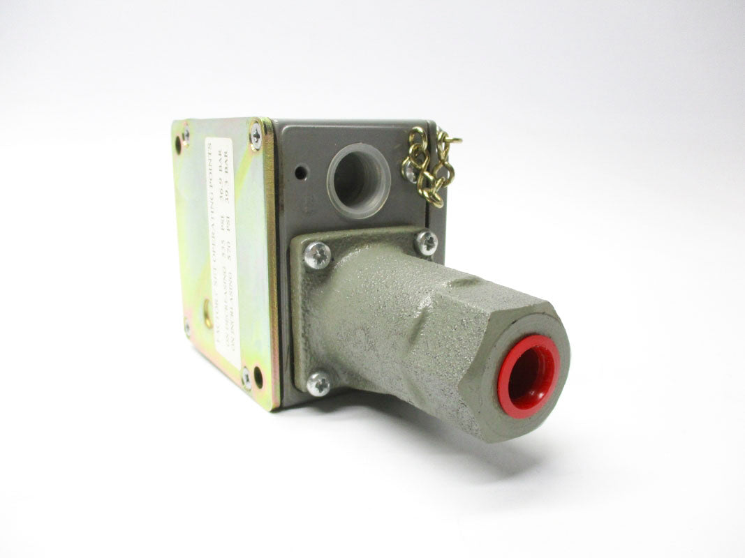 SQUARE D 9012ADW3 SER. C 135-1000PSI NSMP