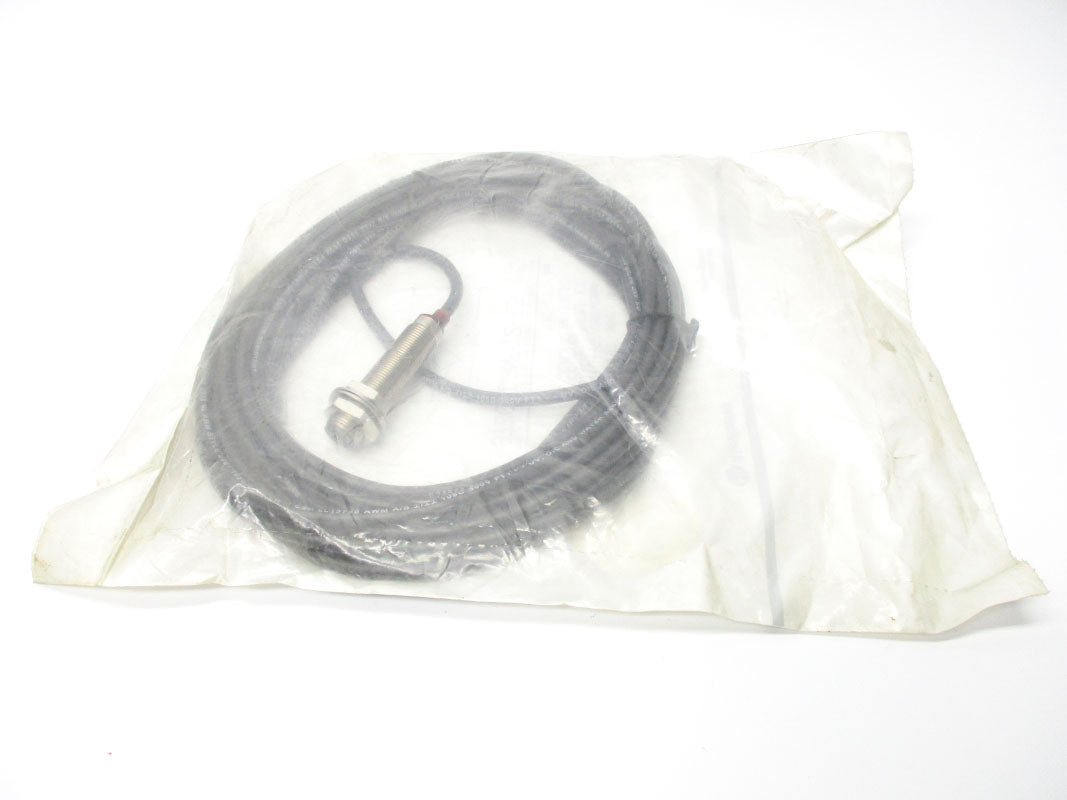 ALLEN BRADLEY 872C-D3NP12-E5 SER. C 10-30VDC NSMP