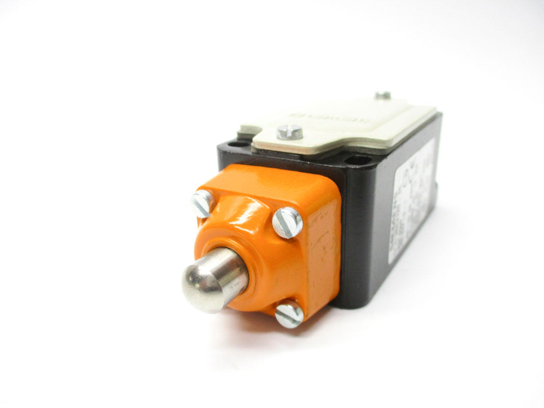 SIEMENS 3SE3120-1C 10A 600V UNMP