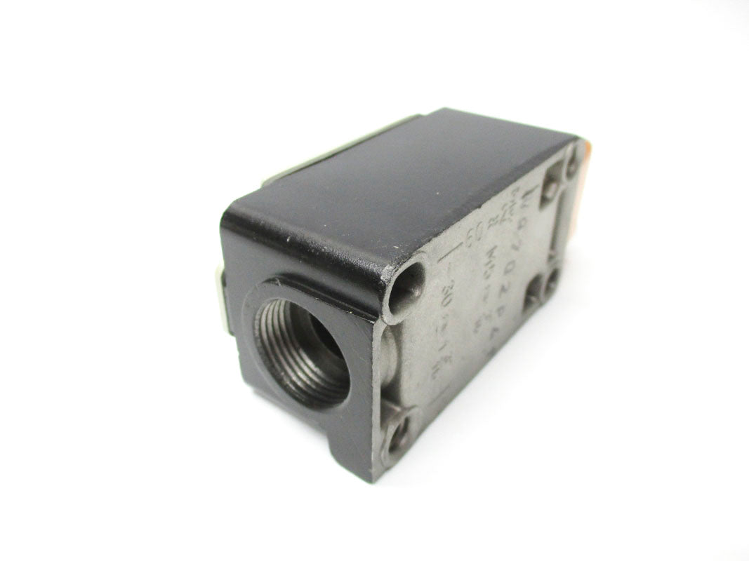 SIEMENS 3SE3120-1C 10A 600V UNMP