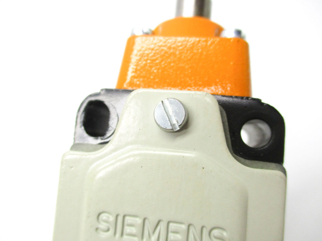 SIEMENS 3SE3120-1C 10A 600V UNMP