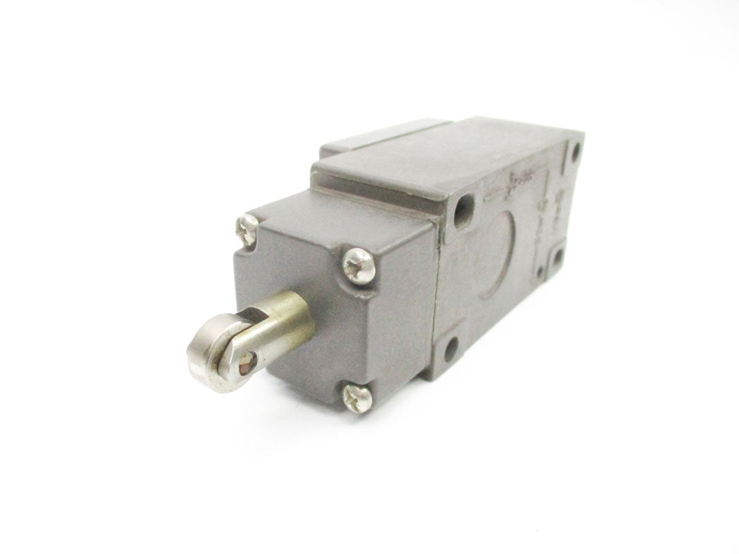 EUCHNER NZ1RS-528-M 4A 230V NSMP