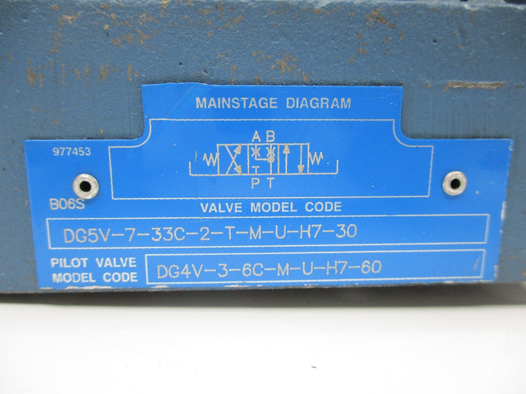 VICKERS DG5V733C2TMUH730 24VDC 3000PSI UNMP