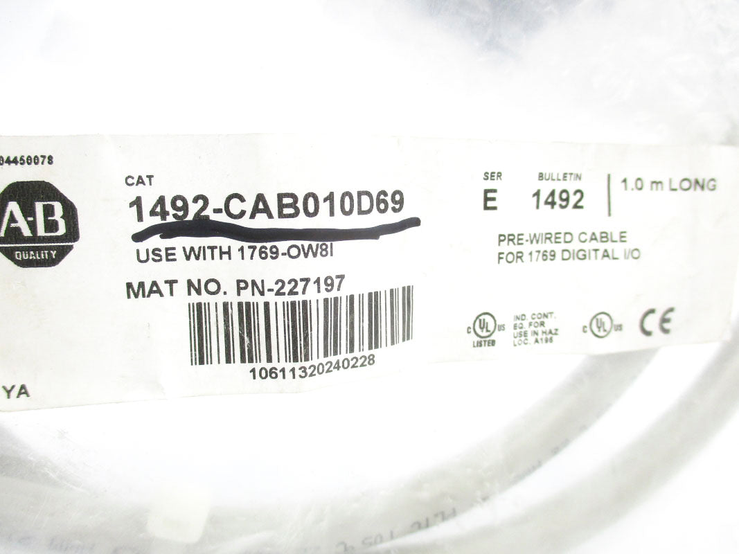 ALLEN BRADLEY 1492-CAB010D69 SER. E 1M NSMP