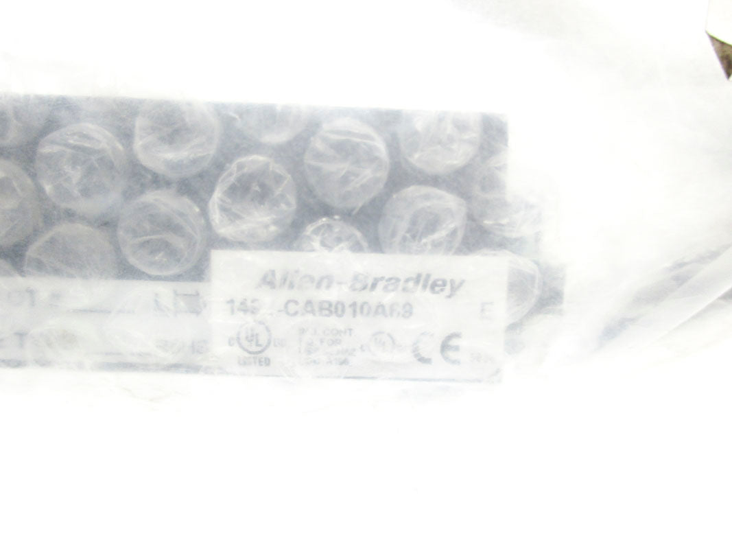 ALLEN BRADLEY 1492-CAB010A69 SER. E 1M NSMP