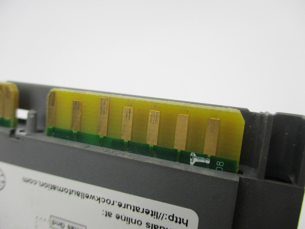 ALLEN BRADLEY 1734-OE4C SER. C 10-28.8VDC F/W 3.003 UNMP
