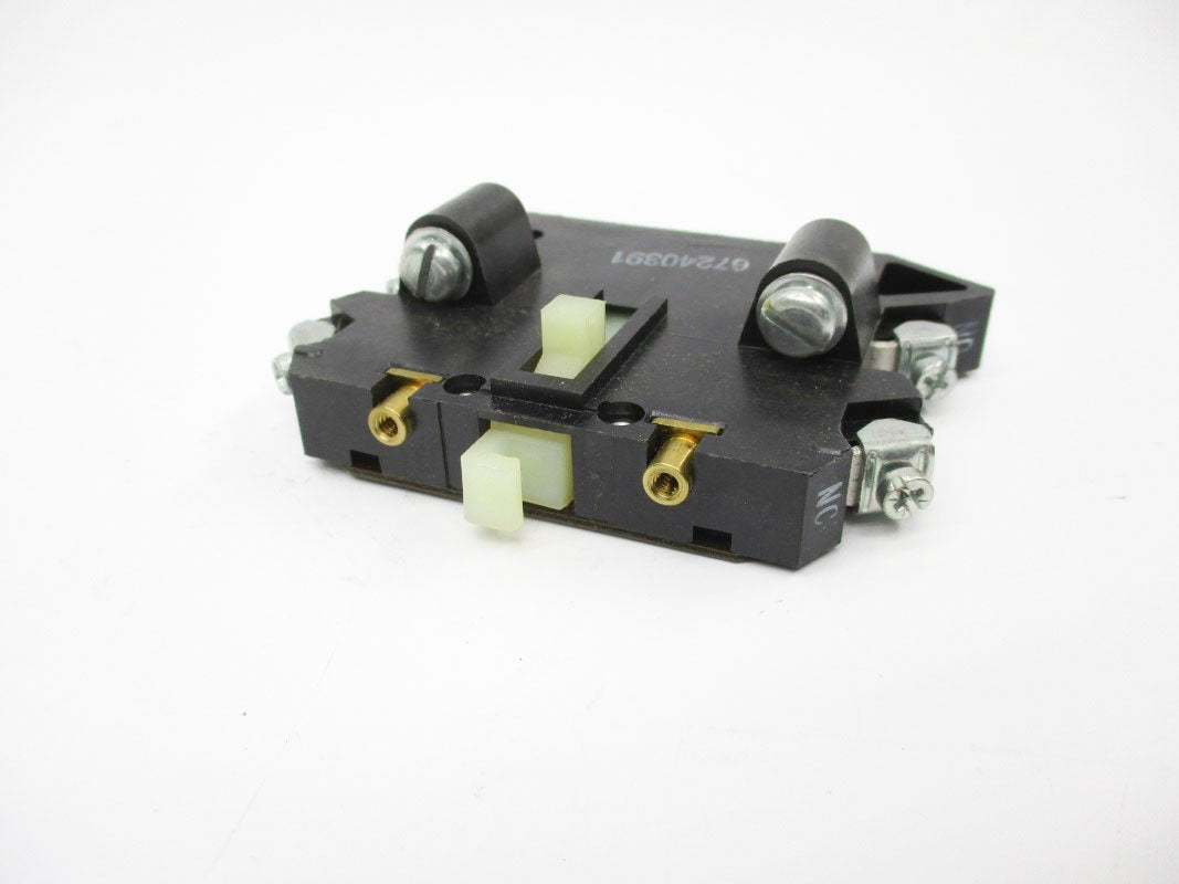 CUTLER HAMMER C320KB8 SER. A3 600VAC NSMP