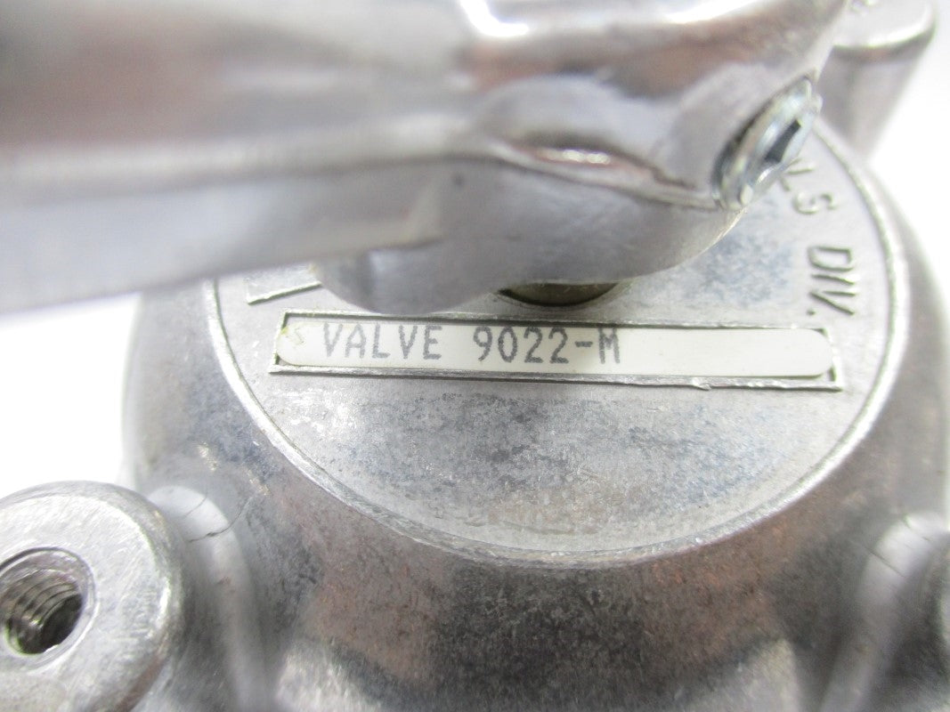 BARKSDALE CONTROLS 9022-M NSNP