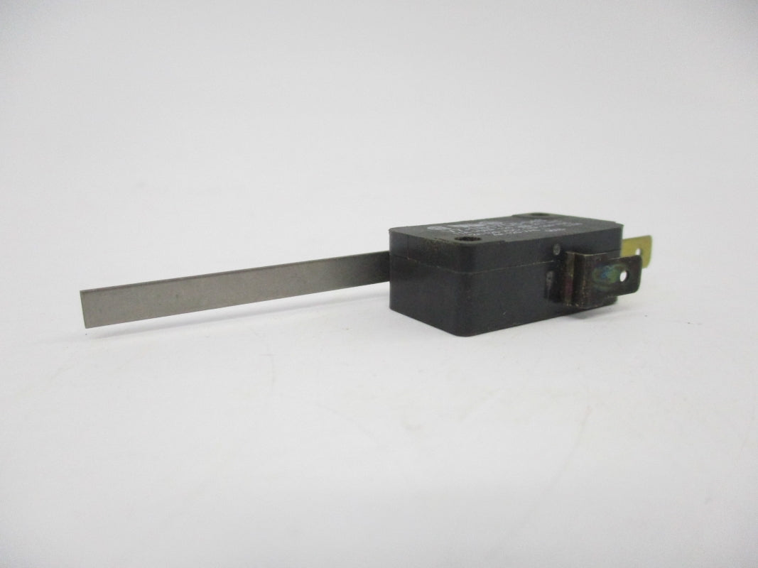 MICRO SWITCH V7-1B17D8-048 277VAC 11A NSNP