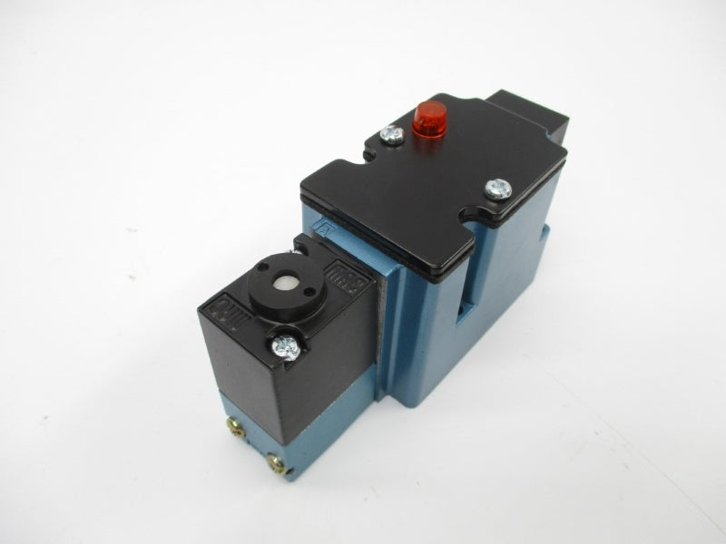 MAC 6213C-000-PM-111DA 110/120V 150PSI NSMP