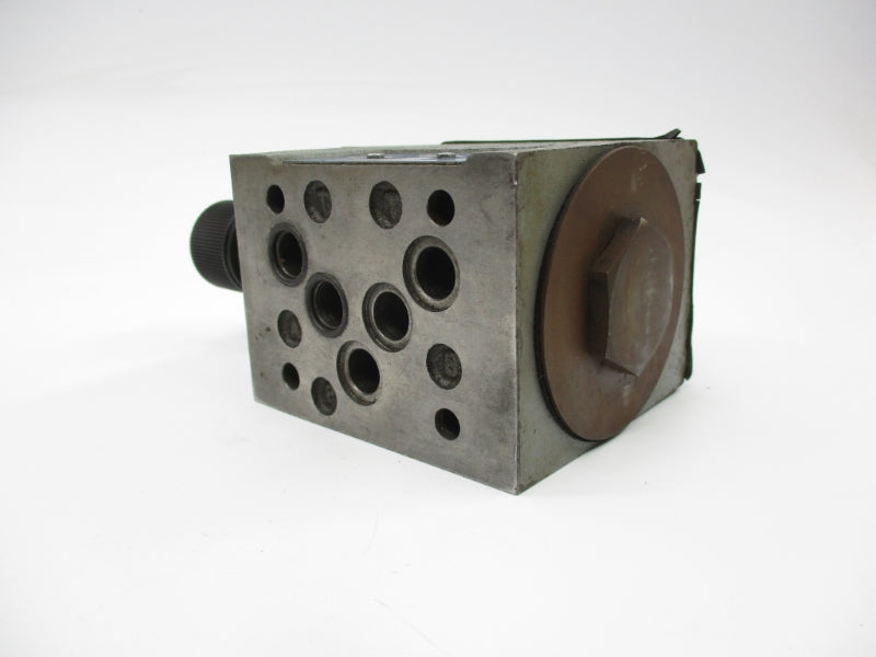 CONTINENTAL HYDRAULICS VS12M-1A-G-60L-H 120/110VAC 3500PSI (AS PICTURED) UNMP