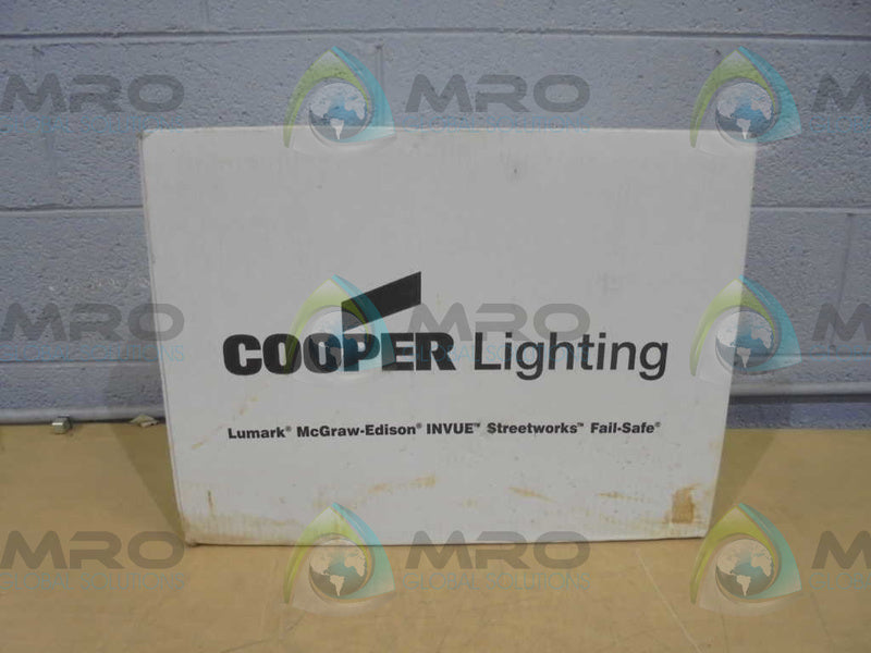 COOPER  HPHW-GL-100-TT  100W HPS TT PRISM GLASS LENS * FACTORY SEALED *