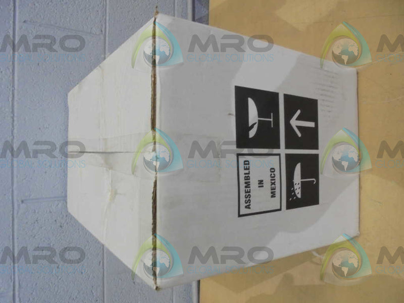 COOPER  HPWP-GL-70-TT  70W PRISM GLASS LENS * FACTORY SEALED *