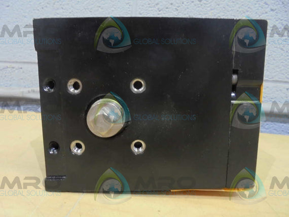 PMV P5 PNEUMATIC POSITIONER * NEW IN BOX *