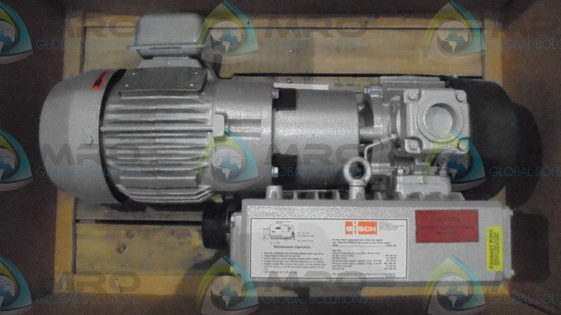 BUSCH  RC0025.E506.1001  VACCUM PUMP * NEW IN CRATE *