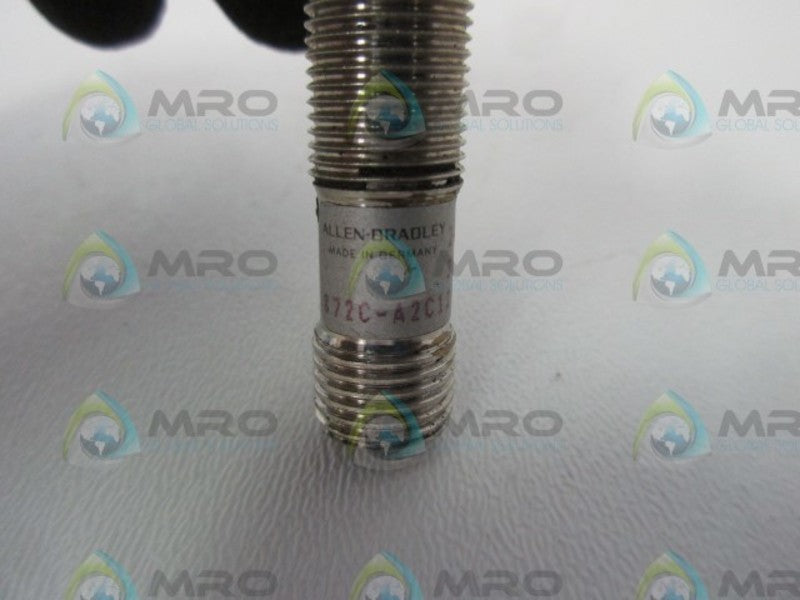 ALLEN BRADLEY 872C-A2C12-R3 SER. A PROXIMITY SWITCH *USED*