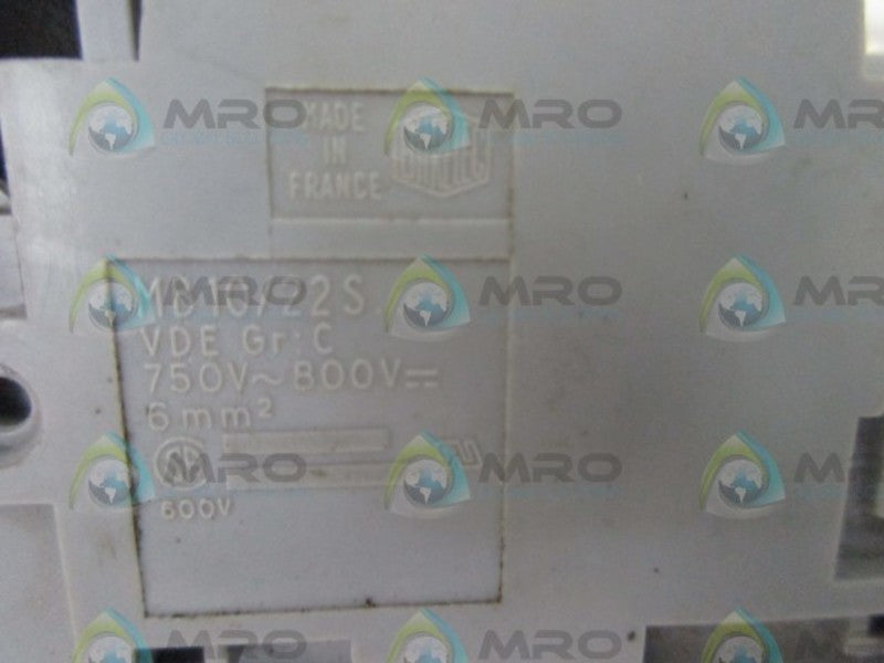 ENTRELEC MB10/22S FUSE HOLDER *NEW NO BOX*