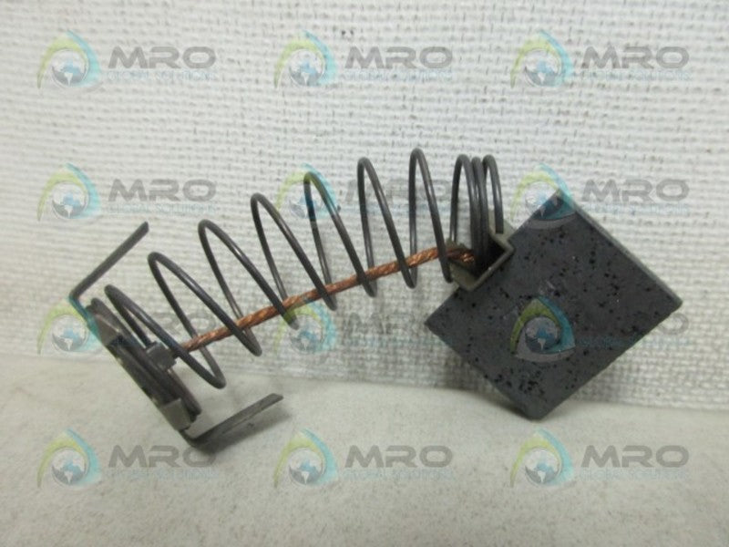 INDUSTRIAL MRO 724 CARBON BRUSH *USED*
