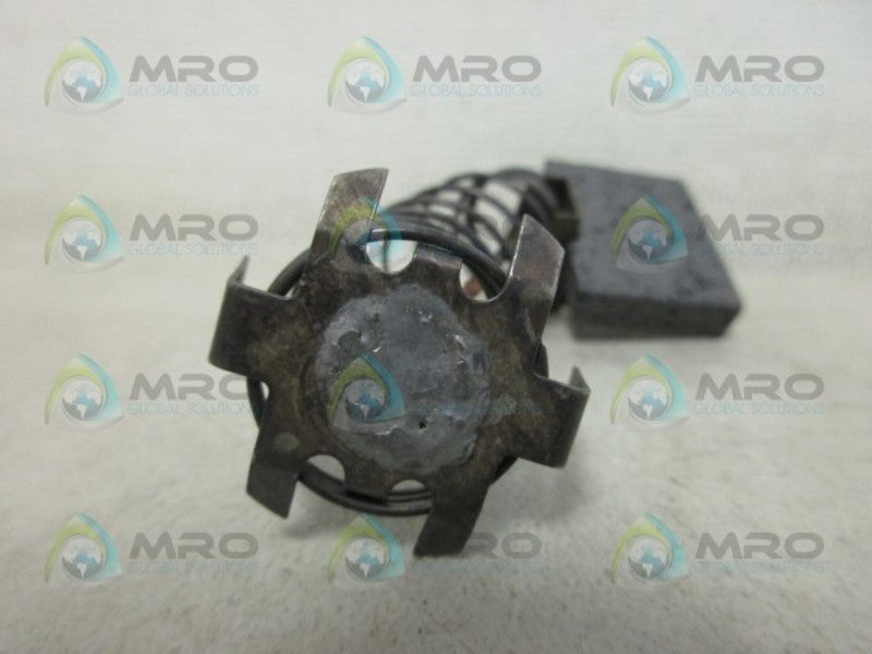 INDUSTRIAL MRO 724 CARBON BRUSH *USED*