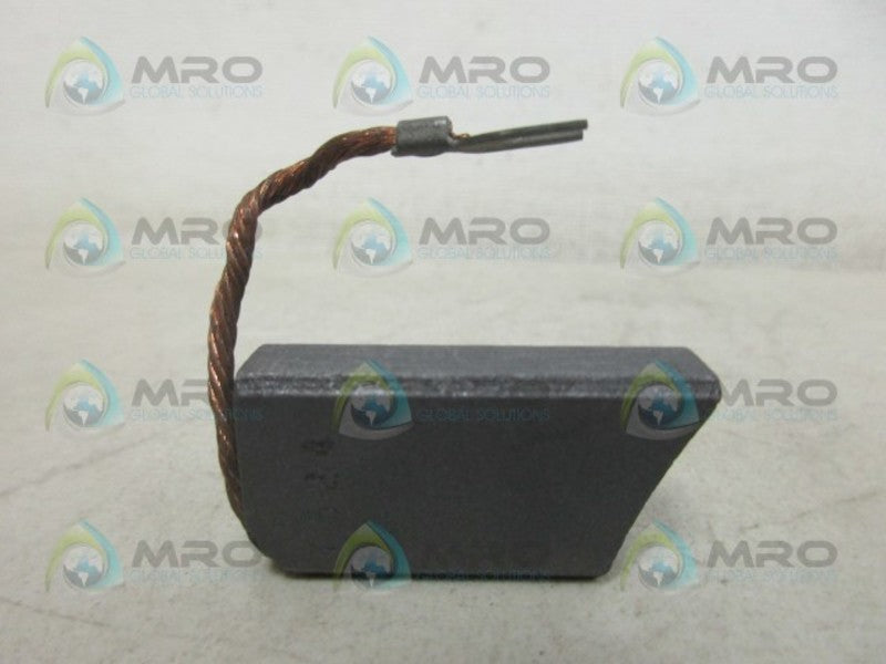 INDUSTRIAL MRO T524 CARBON BRUSH *USED*