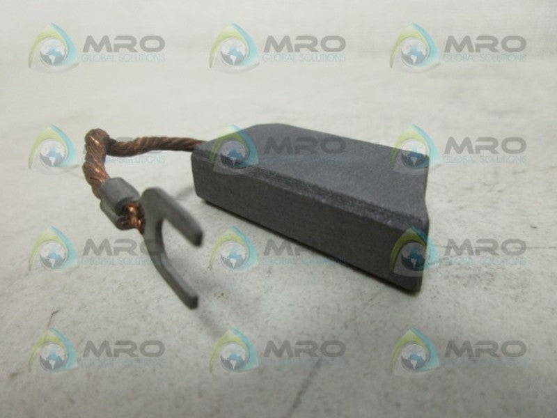 INDUSTRIAL MRO T524 CARBON BRUSH *USED*